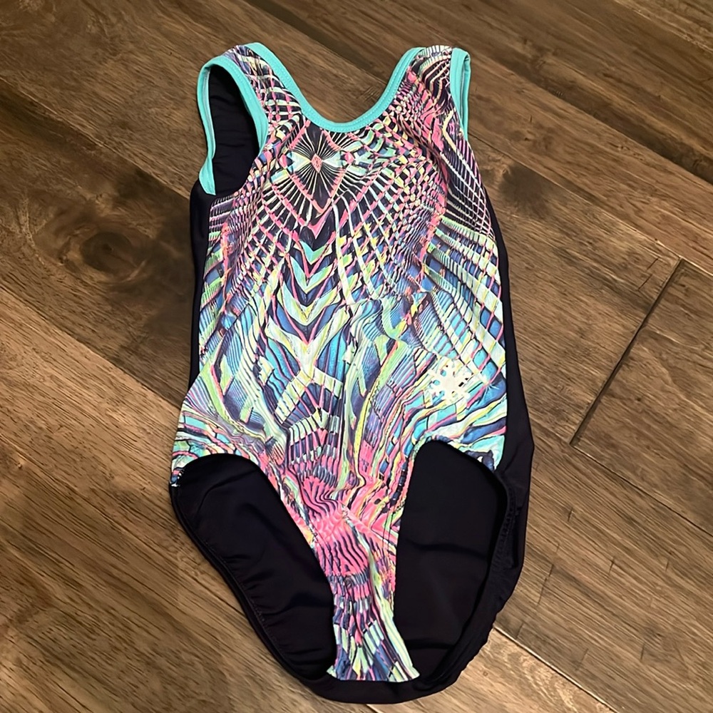 Gymnastics bodysuit
